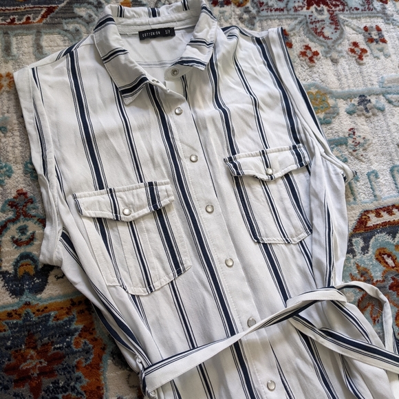 Cotton On Dress - Picture 3 of 4